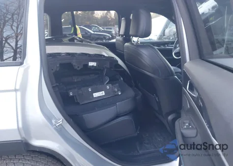 2024 Jeep Grand Cherokee 4Xe Trailhawk Carb State Pkg z USA, uszkodzony, nr VIN 1C4RJYC69R8504970